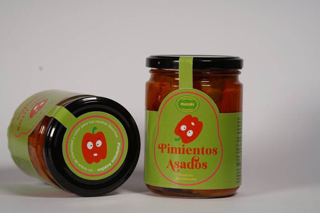 Pimientos asados Hortalizas Mauri, diseño de etiqueta verde con ilustración de pimiento
